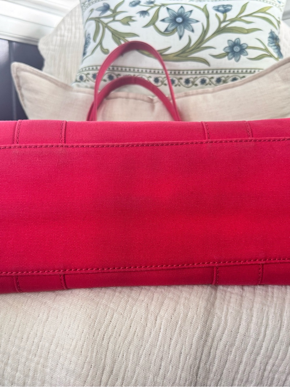 Marc Jacobs The Tote Bag in Red (Large) - Picture 2 of 7